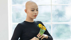 Nữ sinh Ngoại thương mắc ung thư được Thủ tướng Nguyễn Xuân Phúc gửi thư: "Bác tin rằng cháu sẽ là người chiến thắng"