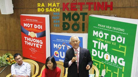 GS Phan Văn Trường ra mắt bộ sách 'Kết tinh một đời' dịp 20.11