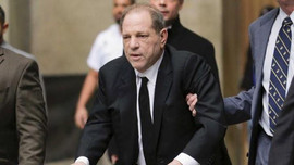 Ông trùm Harvey Weinstein chính thức lĩnh án 23 năm tù vì tấn công tình dục