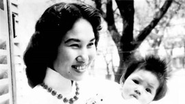 Danh ca Thái Thanh: Sau âm nhạc là huyền thoại về một người mẹ khiến ai cũng ngưỡng mộ