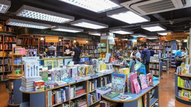 Hiệu sách lâu đời nhất tại Hong Kong đóng cửa vì COVID-19