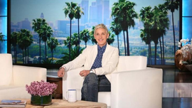 MC Ellen DeGeneres lên tiếng xin lỗi sau khi bị 36 nhân viên tố cáo