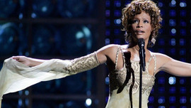 Whitney Houston được vinh danh tại Đại sảnh Danh vọng Rock and Roll
