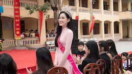 Hoa hậu Đỗ Thị Hà có quỹ học bổng mang tên mình