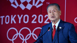 Chủ tịch ban tổ chức Thế vận hội 2020 gặp rắc rối to khi có bình luận chê bai phụ nữ