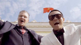 Bản rap cực chất của Đại sứ Mỹ kết hợp với Wowy chúc Tết người Việt Nam khiến dân mạng phấn khích