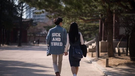 Điều gì khiến người trẻ Hàn Quốc ngại kết hôn và sinh con?