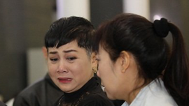 Minh Hằng đau đớn: "Chồng mất chưa đầy 49 ngày, lại chịu nỗi đau mất cha"