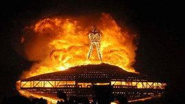 Hủy tổ chức Burning Man – Lễ hội của sự hoang dã và sáng tạo