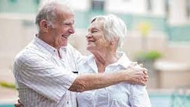 Nghiên cứu từ những người trăm tuổi, rút ra bí quyết trường thọ: Cảm ứng đói!
