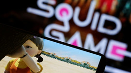 Squid game gây sốt toàn cầu nhưng không thể phát hành chính thức ở Trung Quốc?