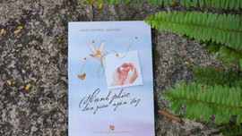 Minh Hương. Nguyễn dùng tiền bản quyền 'Hạnh phúc đan giữa ngón tay' mua sách tặng trẻ mồ côi
