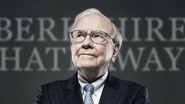 21 tuổi, Warren Buffett bỏ ra 100 Đô la để tham gia lớp học này và cuộc đời ông đã sang trang