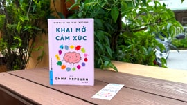 'Khai mở cảm xúc' và 'Khai mở hạnh phúc' - Đừng che giấu cảm xúc bằng hai chữ “Ổn mà”