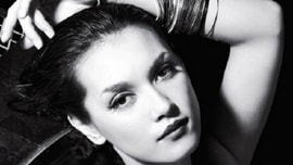 Nước mắt "thánh nữ" Maria Ozawa: "Người ta chỉ nhìn thấy tôi trên màn ảnh, nhưng không biết tôi là ai khi tắt máy quay"