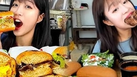 'Nữ hoàng bụng bự' khiến người hâm mộ kinh ngạc vì dạ dày 'siêu to'