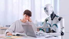 Dùng nhiều ChatGPT khiến não lười suy nghĩ, liệu thế hệ phụ thuộc vào AI của con người có đang đến?