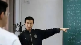 Người phụ nữ đặc biệt đứng sau thành công của thiên tài Toán học nổi tiếng nhất Trung Quốc - Vi Thần