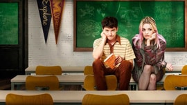 Xem “Sex Education”, tôi nhớ lại vụ phát hiện cuốn sổ con giấu, nếu không có thể con đã làm điều dại dột