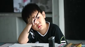 Phóng sự về trẻ em gây chấn động thế giới: Cha mẹ kiểu này là kẻ hại con lớn nhất!