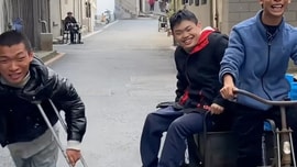 Cảm phục ba thanh niên bị bại não cùng nhau khởi nghiệp