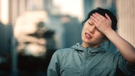 Một thói quen tưởng vô hại nhưng khiến bạn ngày càng bất an, lo lắng và không thể hạnh phúc