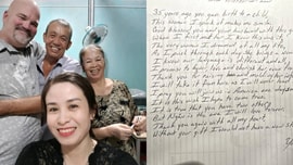 Ông Tây 4 lần cầu hôn cô gái bán cơm và lá thư gửi mẹ vợ Việt gây xúc động