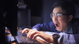 Sếp giục liên tục? Cứ bình tĩnh trì hoãn, não bạn sẽ sáng tạo hơn