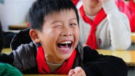 Hóa ra học sinh Việt Nam, Trung Quốc, Hàn Quốc đều từng nói tiếng Anh "quê" như thế này