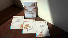 Cuốn sách tên 'Không khóc giữa nhân gian' nhưng không dạy ai ngừng buồn