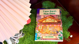 Tiệm bánh nửa đêm